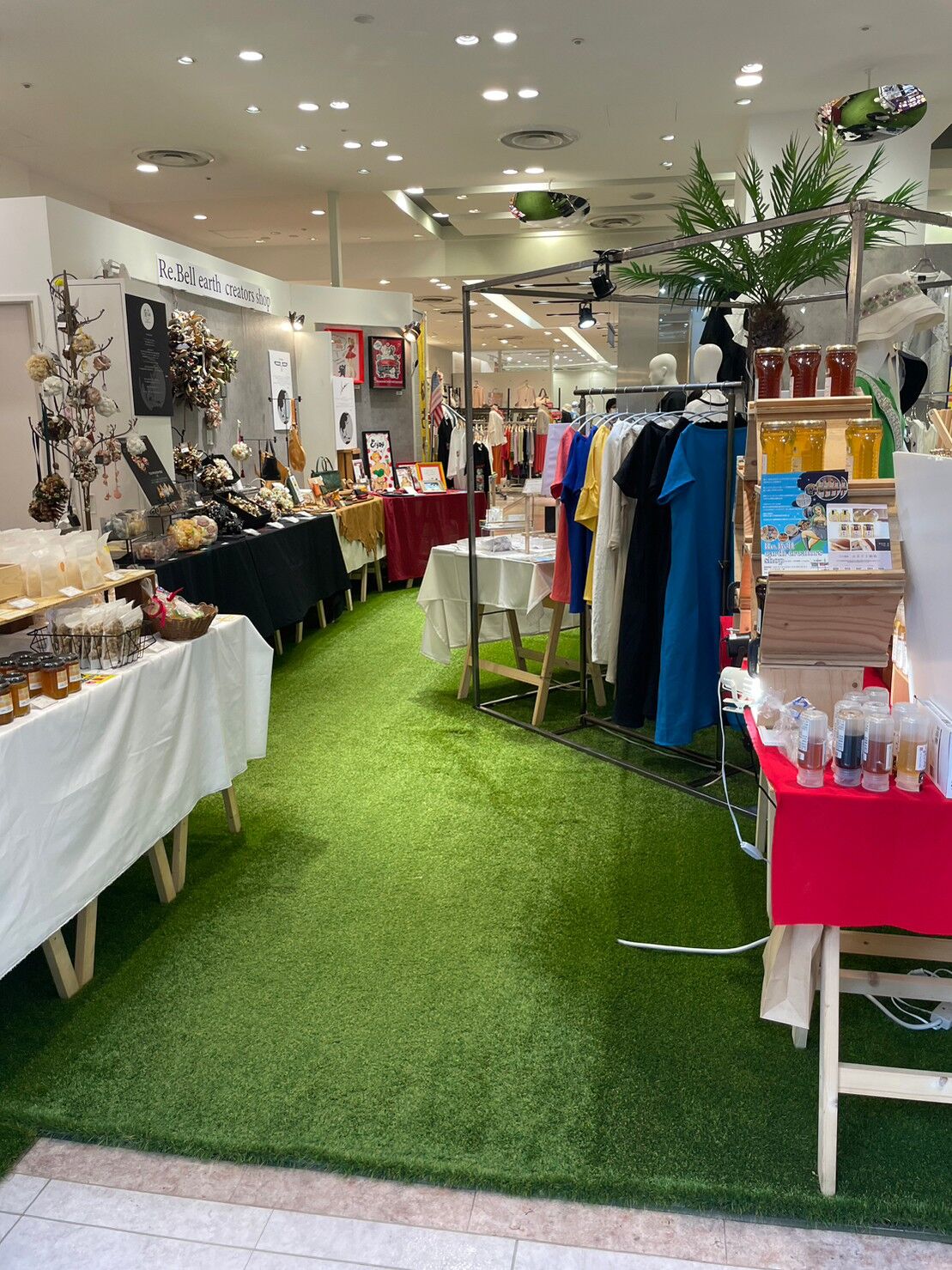 LINE_ALBUM_栄エスカ1F_230713_6